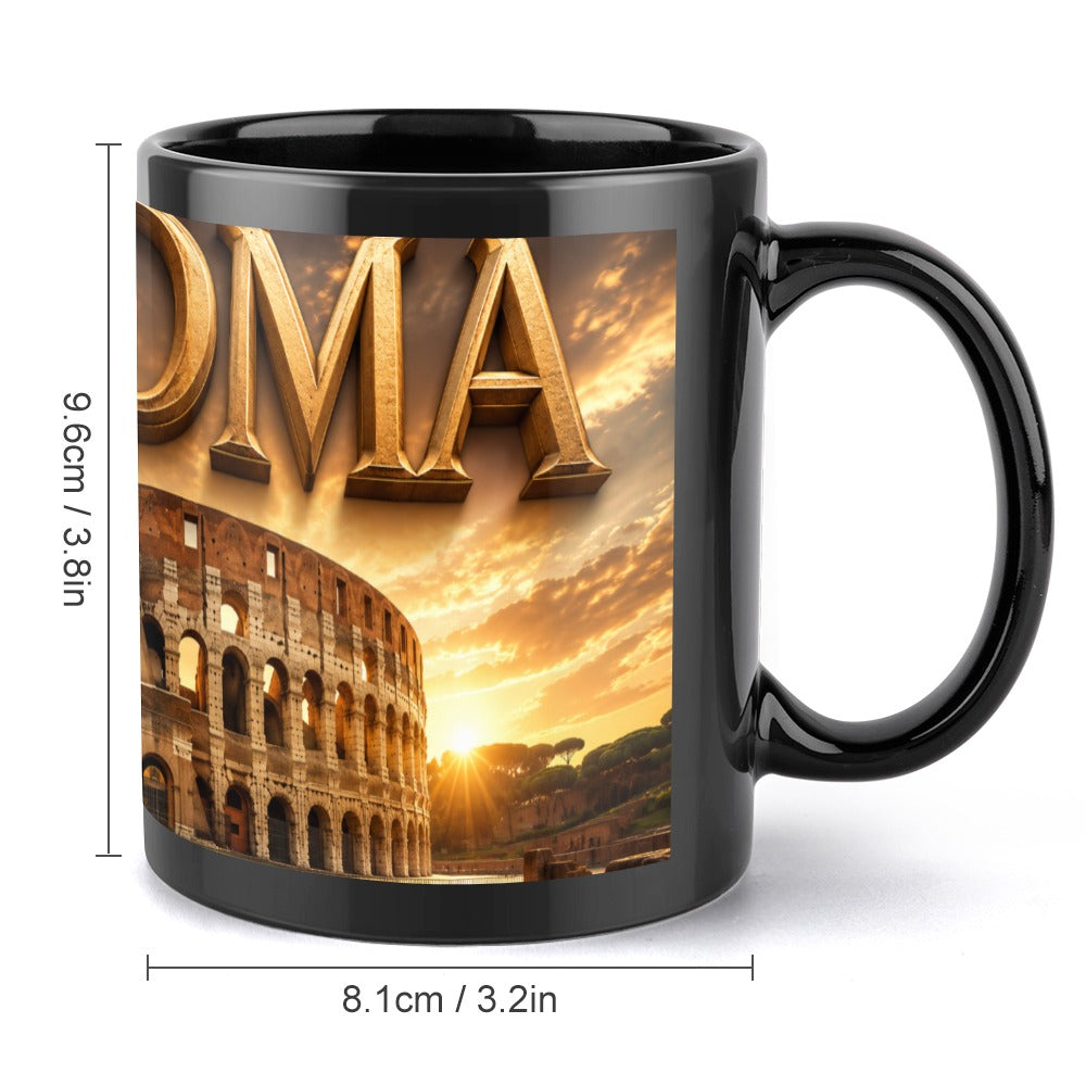 Colosseum Tasse - Keramikbecher mit Rom-Motiv, schwarzer Becher mit Sonnenuntergangs-Rom und goldener ROMA-Schrift.